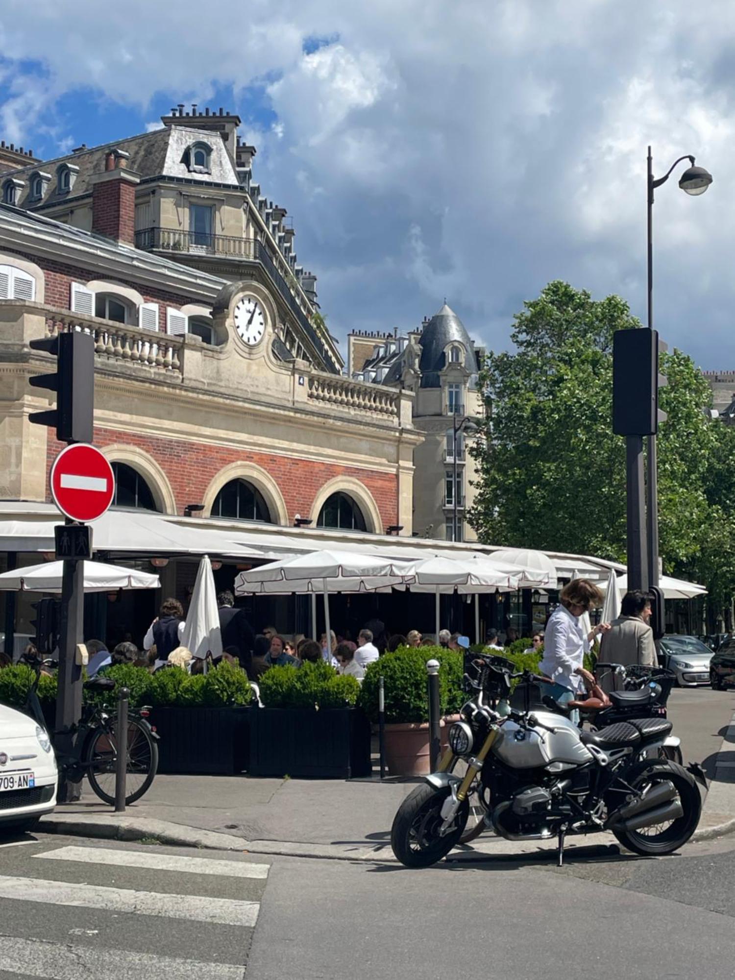 Joli Studio Paris 16 Victor Hugo Экстерьер фото